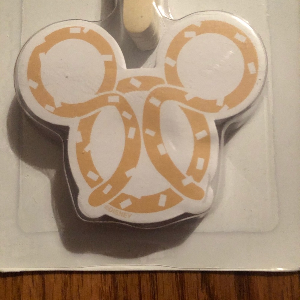 Disney Snacks Note Pad - Picture 3 of 6